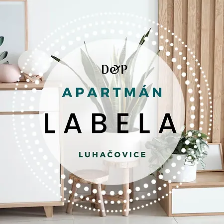 Labela アパート Luhačovice